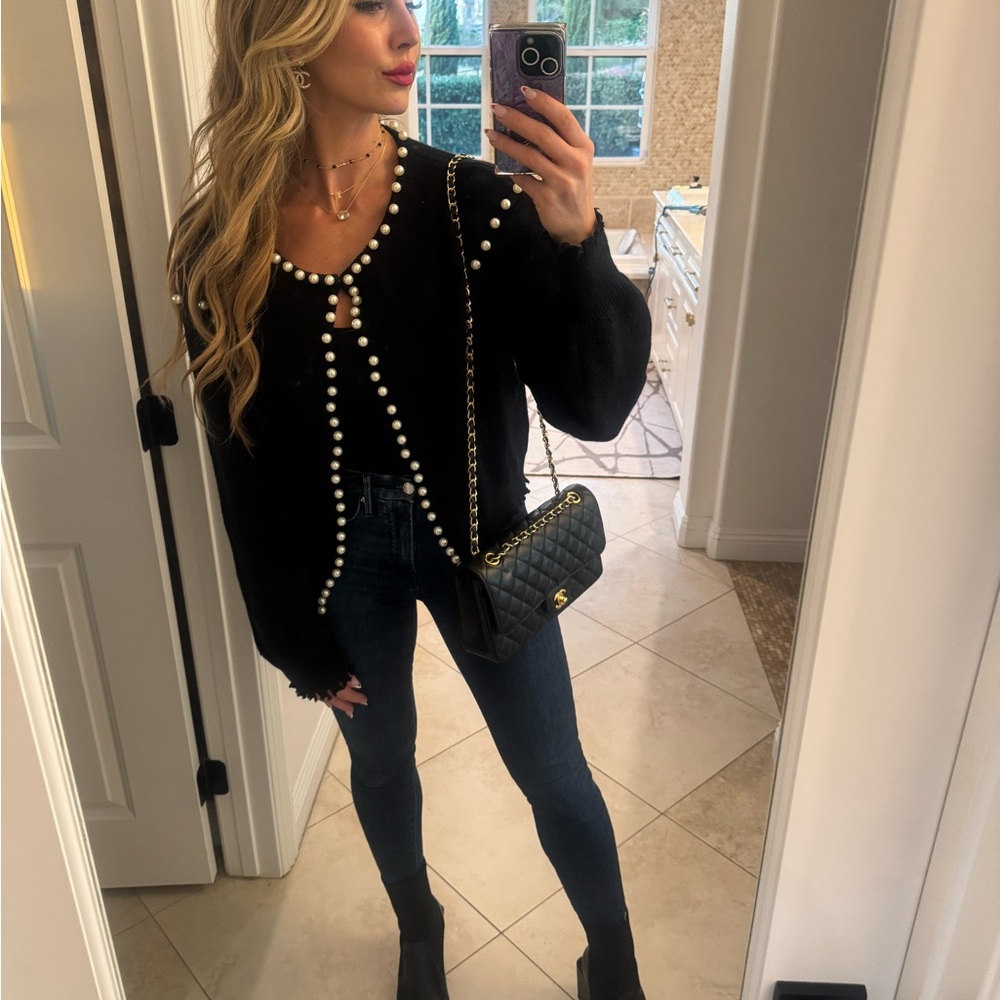 COMMENSE Black Pearl-Embellished Cardigan